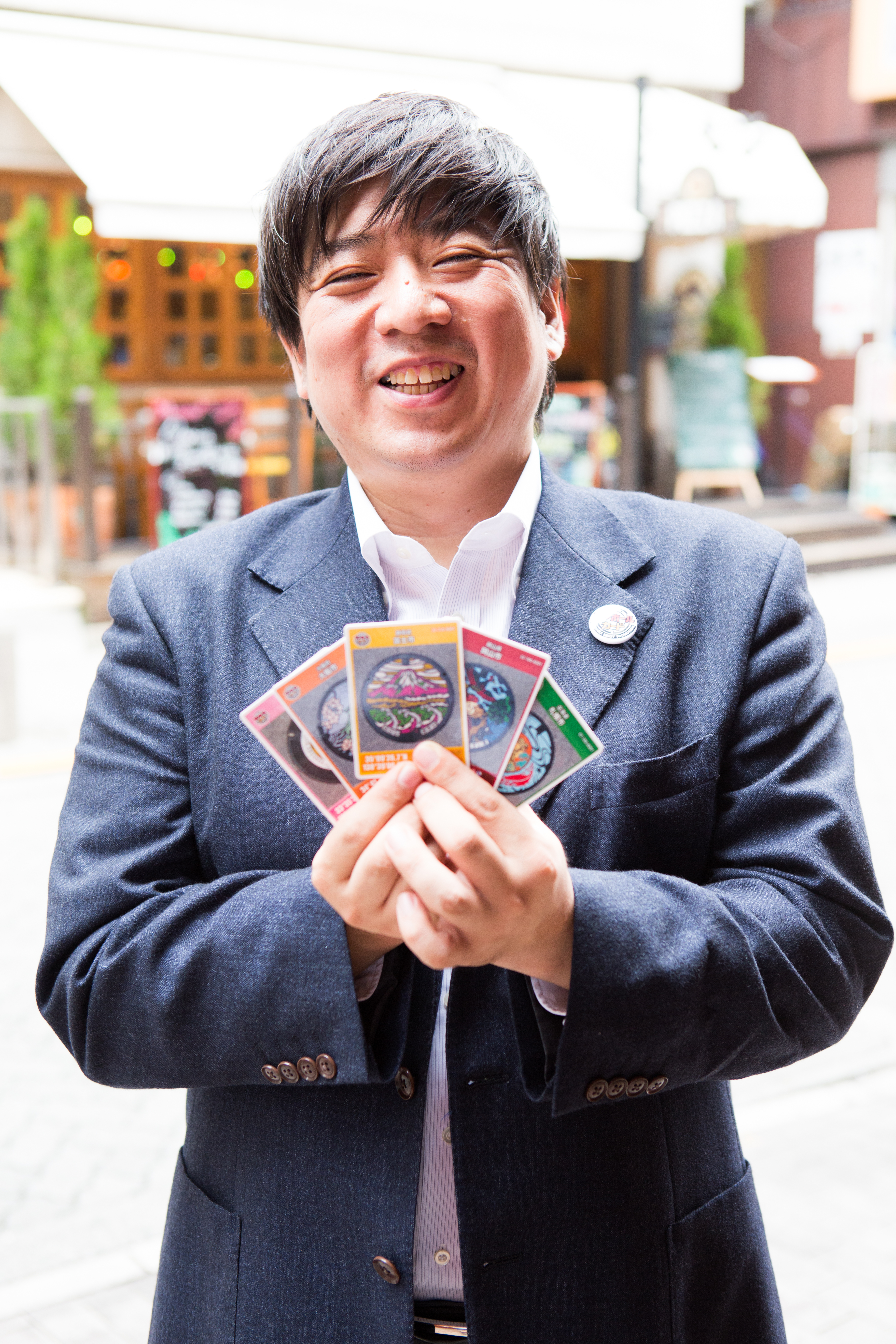 https://shibuya.hands.net/item/9082f6517adcc7e46e64b2c75cbcf7ddd7147428.jpg